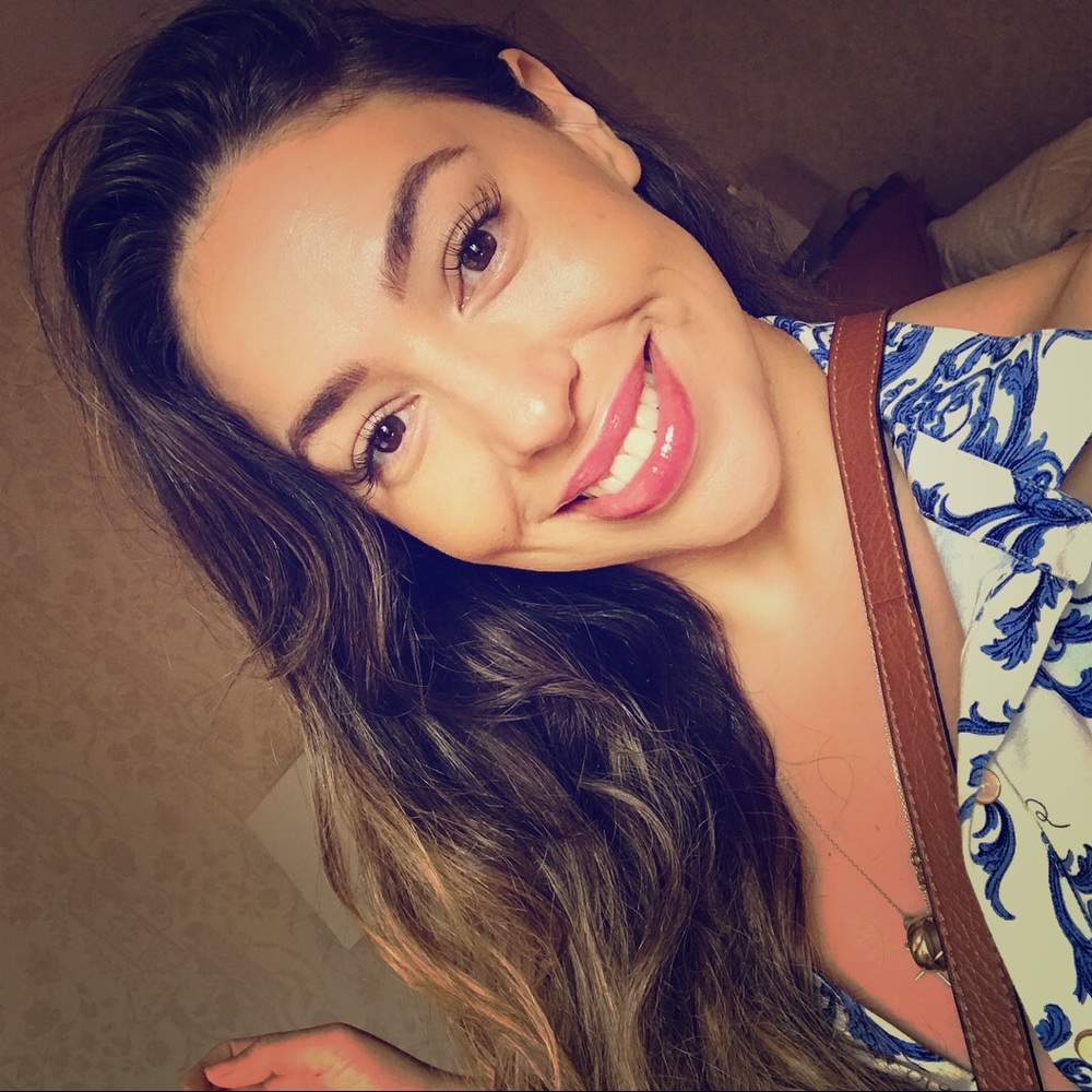 Meet your Posher, Christina